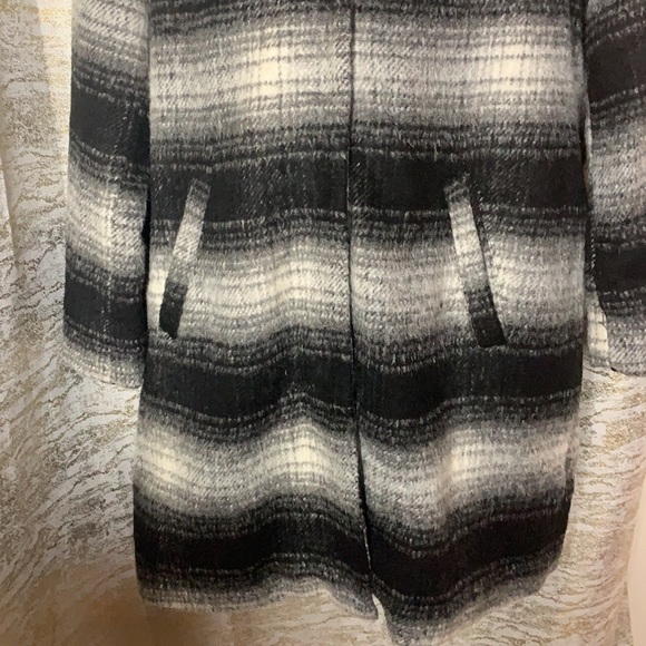 Buffalo David Bitton Black/White Plaid Wool Coat With Removable Collar Size XL - Picture 8 of 15